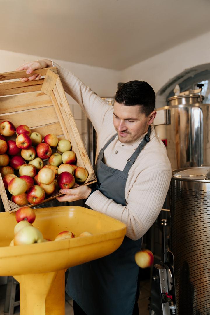 TABUN Wytwórnia Cydrów Rzemieślniczych w Otominie