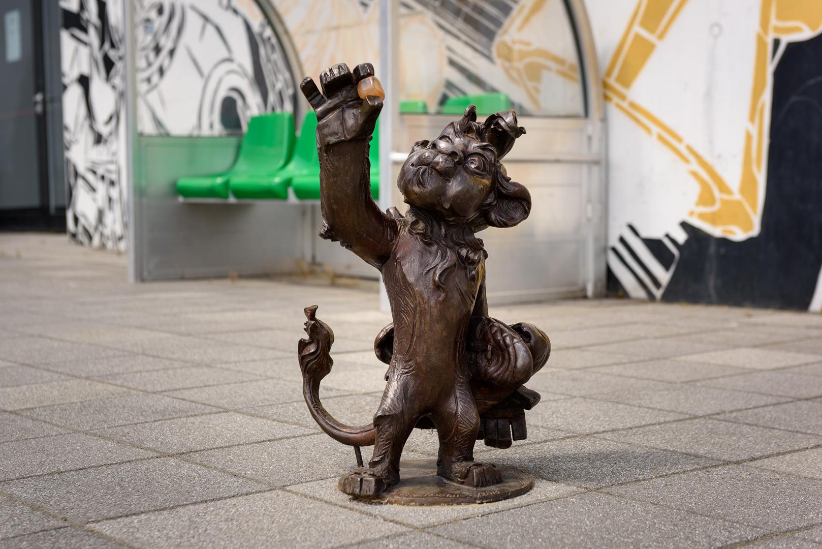 Lew Hewelion Piłkarz Lew Hewelion Piłkarz